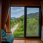 Bed & Breakfast Lemon Garden